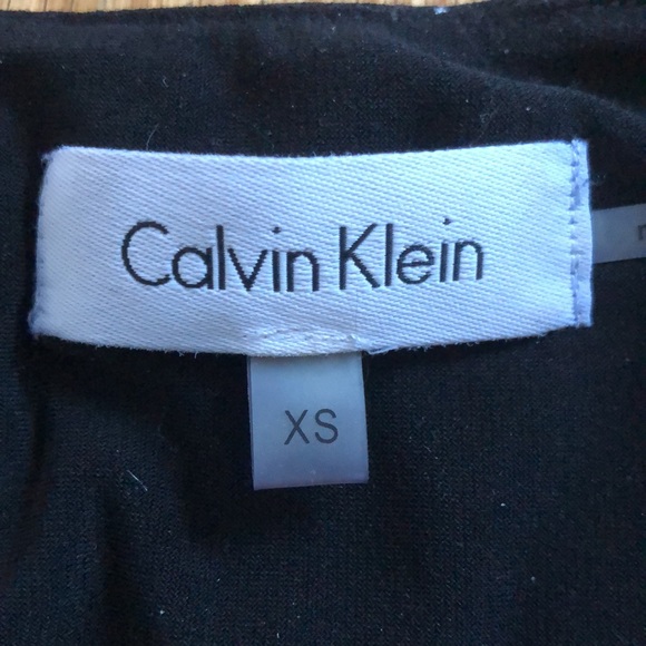 Calvin Klein sleeveless top - Picture 2 of 4